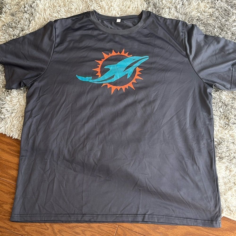 Miami Dolphins tee